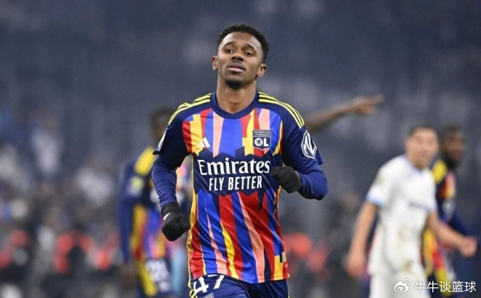 bob半岛体育-黑马浮出水面！辽宁铁人或上演凯泽斯劳滕神话，外援身价中超第一|上海海港|新赛季|上海申花足球俱乐部|北京国安|山东泰山_新浪体育_新浪新闻